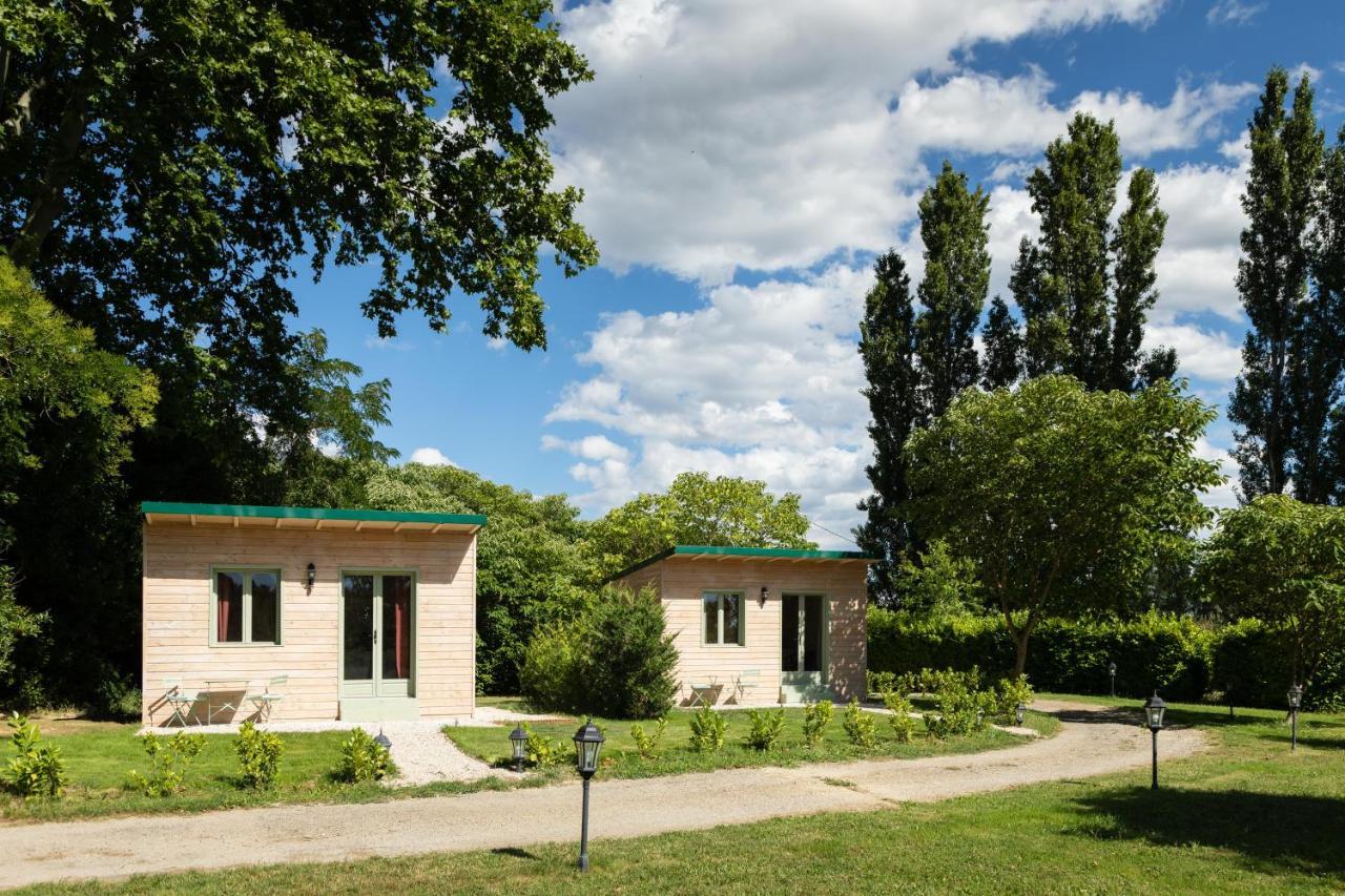 Le Mas Des Cerisiers Jacuzzi Et Sauna Inclus Pour Tous Les Logements Avignon Exterior foto