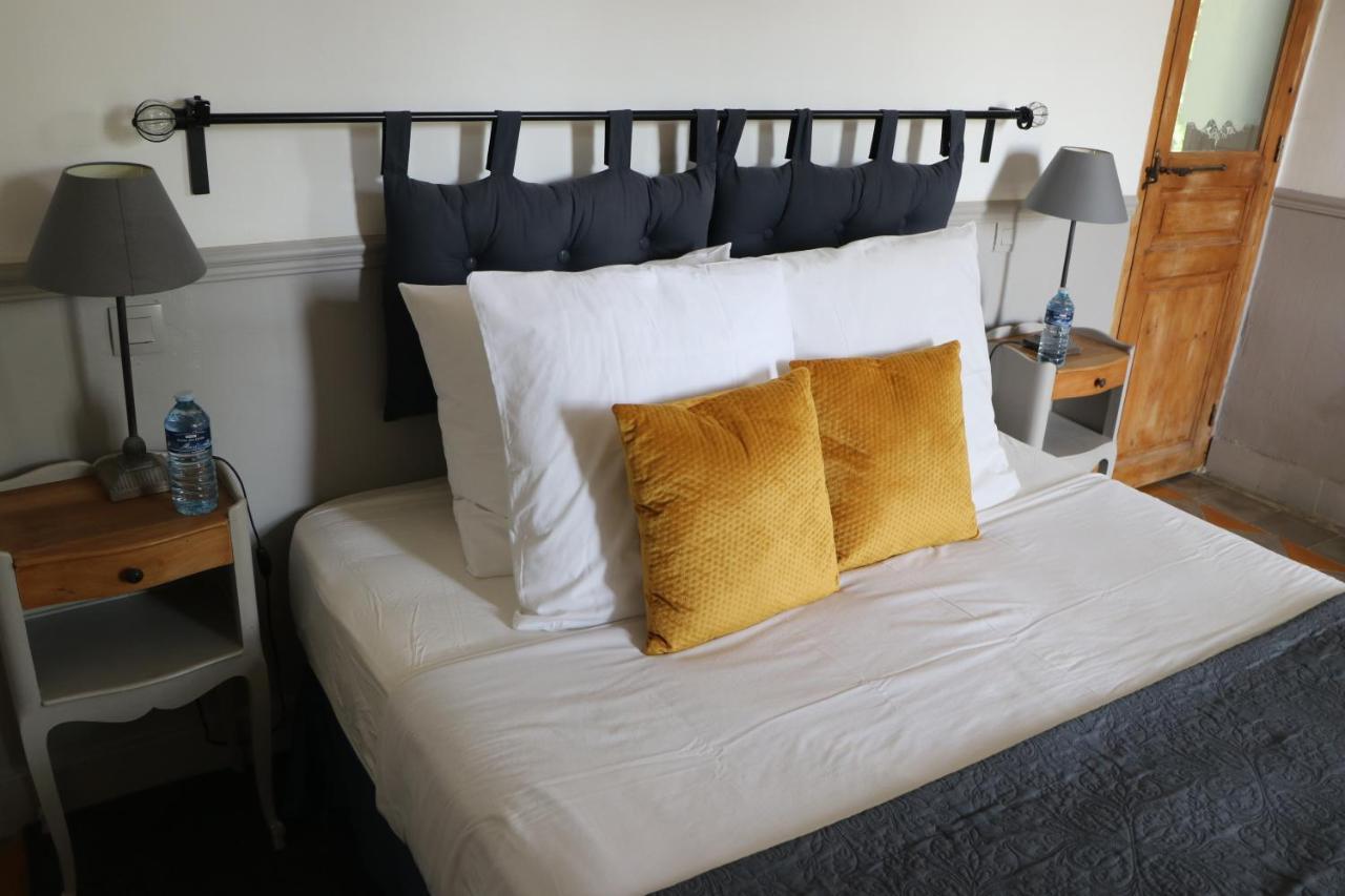 Le Mas Des Cerisiers Jacuzzi Et Sauna Inclus Pour Tous Les Logements Avignon Exterior foto