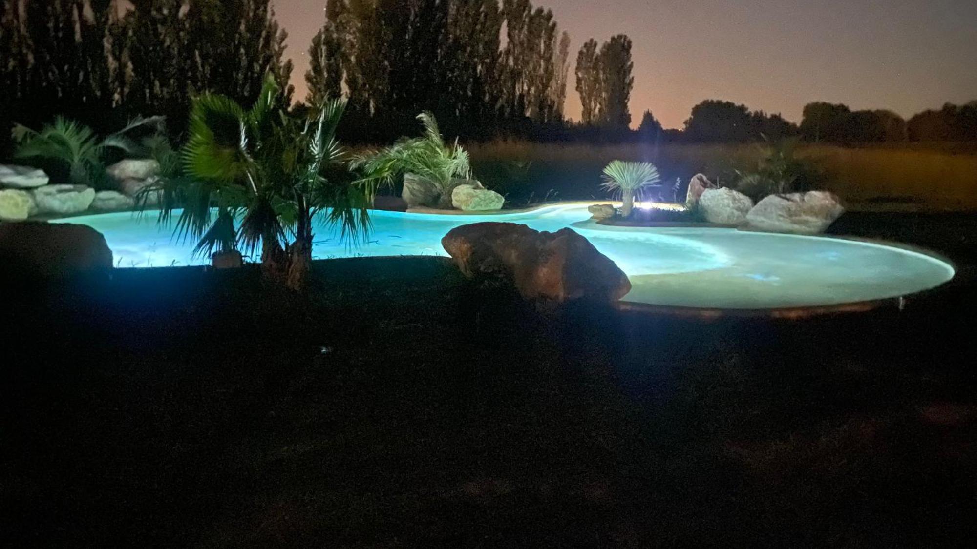 Le Mas Des Cerisiers Jacuzzi Et Sauna Inclus Pour Tous Les Logements Avignon Exterior foto