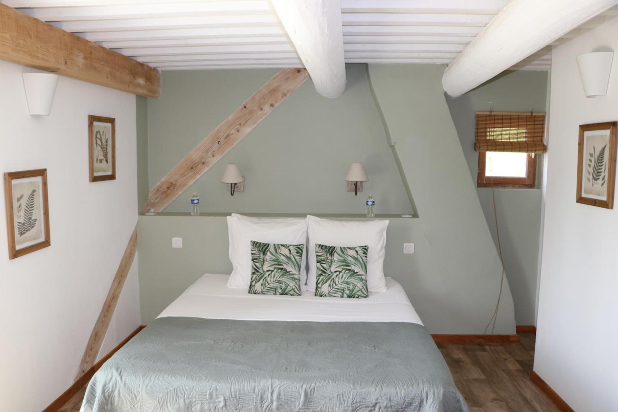 Le Mas Des Cerisiers Jacuzzi Et Sauna Inclus Pour Tous Les Logements Avignon Exterior foto
